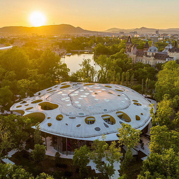 Contemporary museum located at Budapest’s City Park designed as an extension of its natural setting.